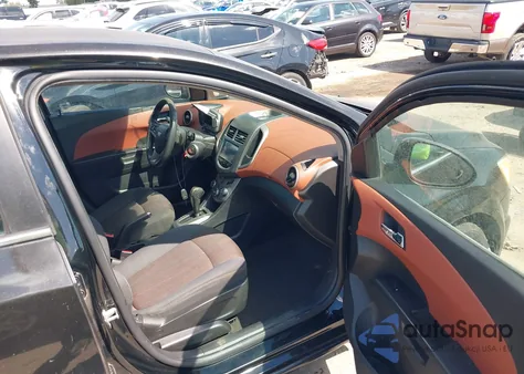 2016 Chevrolet Sonic Lt Auto from USA, damaged, VIN 1G1JC5SH3G4135044